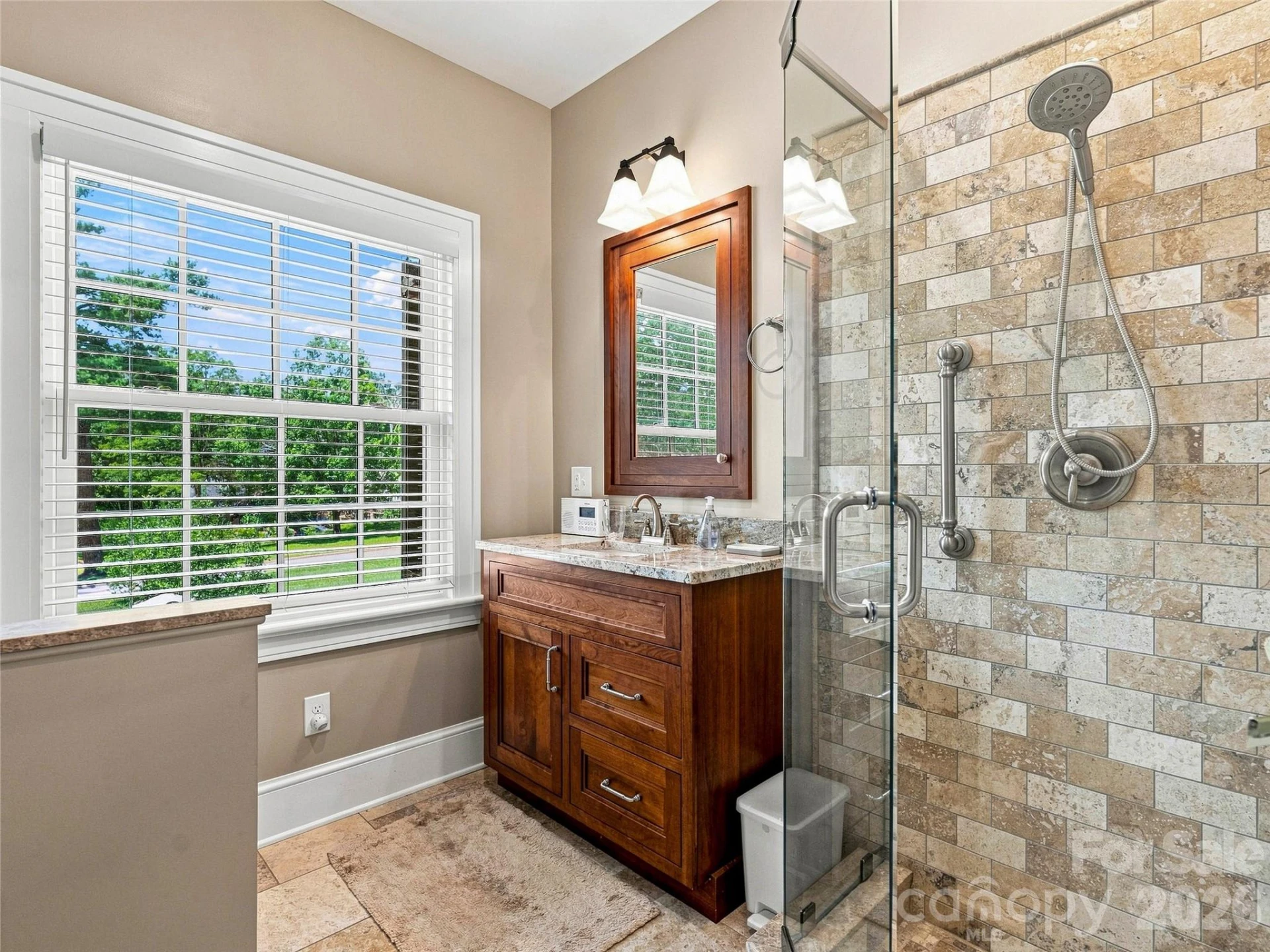 14 Griffing Boulevard - Photo 27