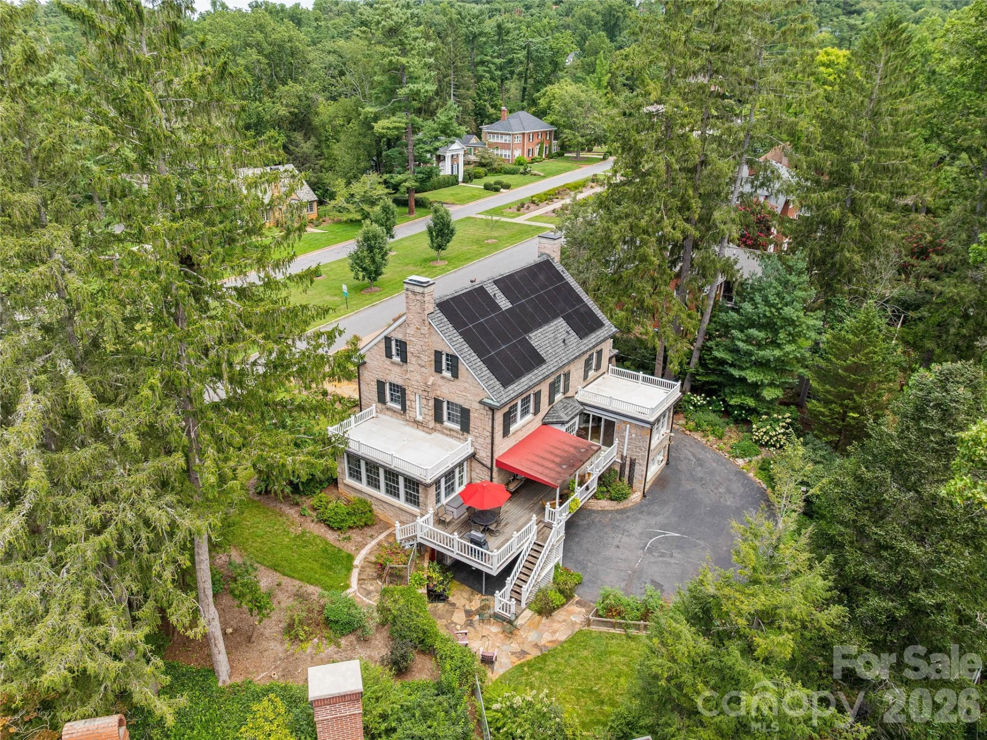 14 Griffing Boulevard - Photo 44