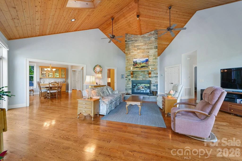 1228 Ugugu Drive - Photo 4