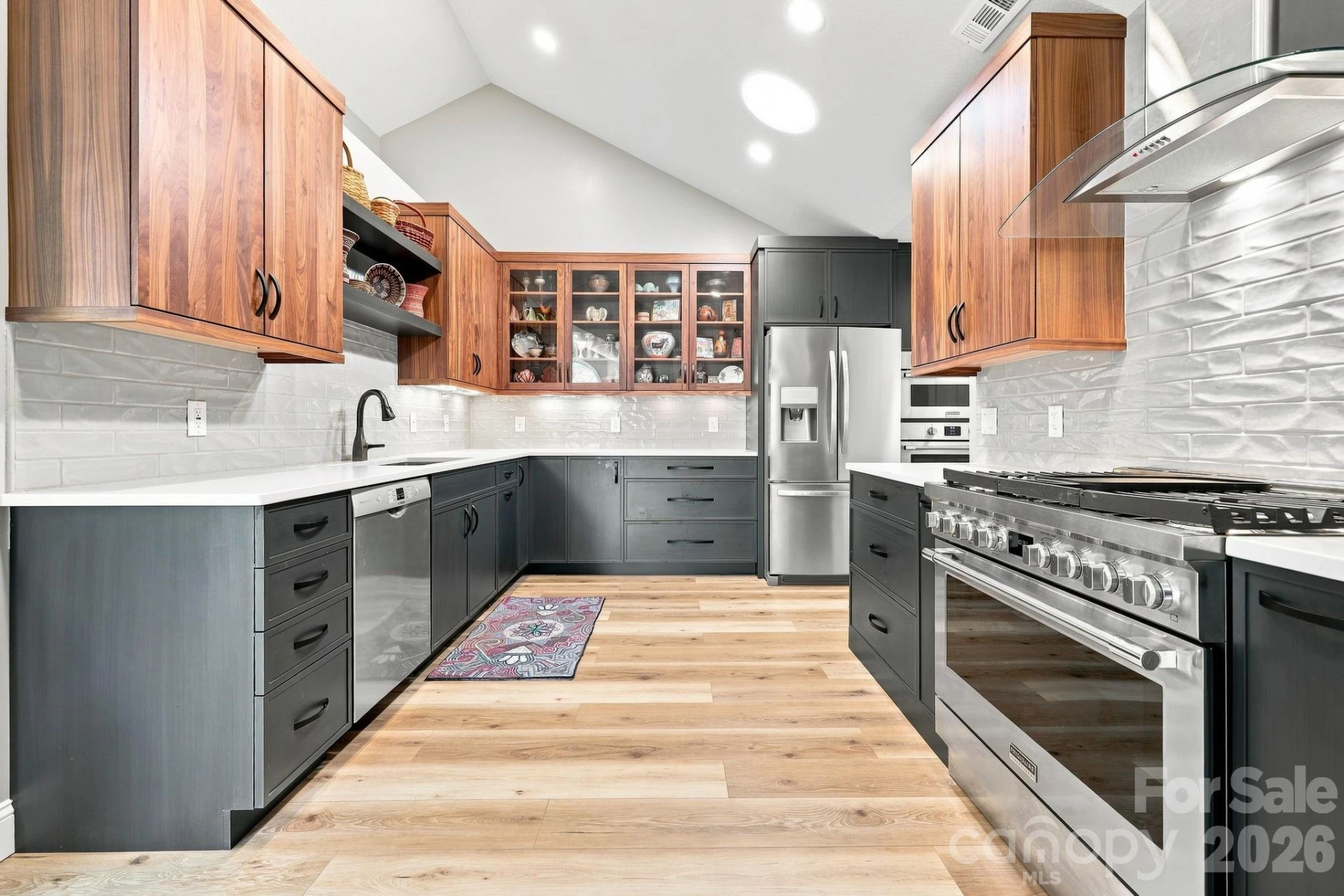 98 Mountain Meadow Circle - Photo 3