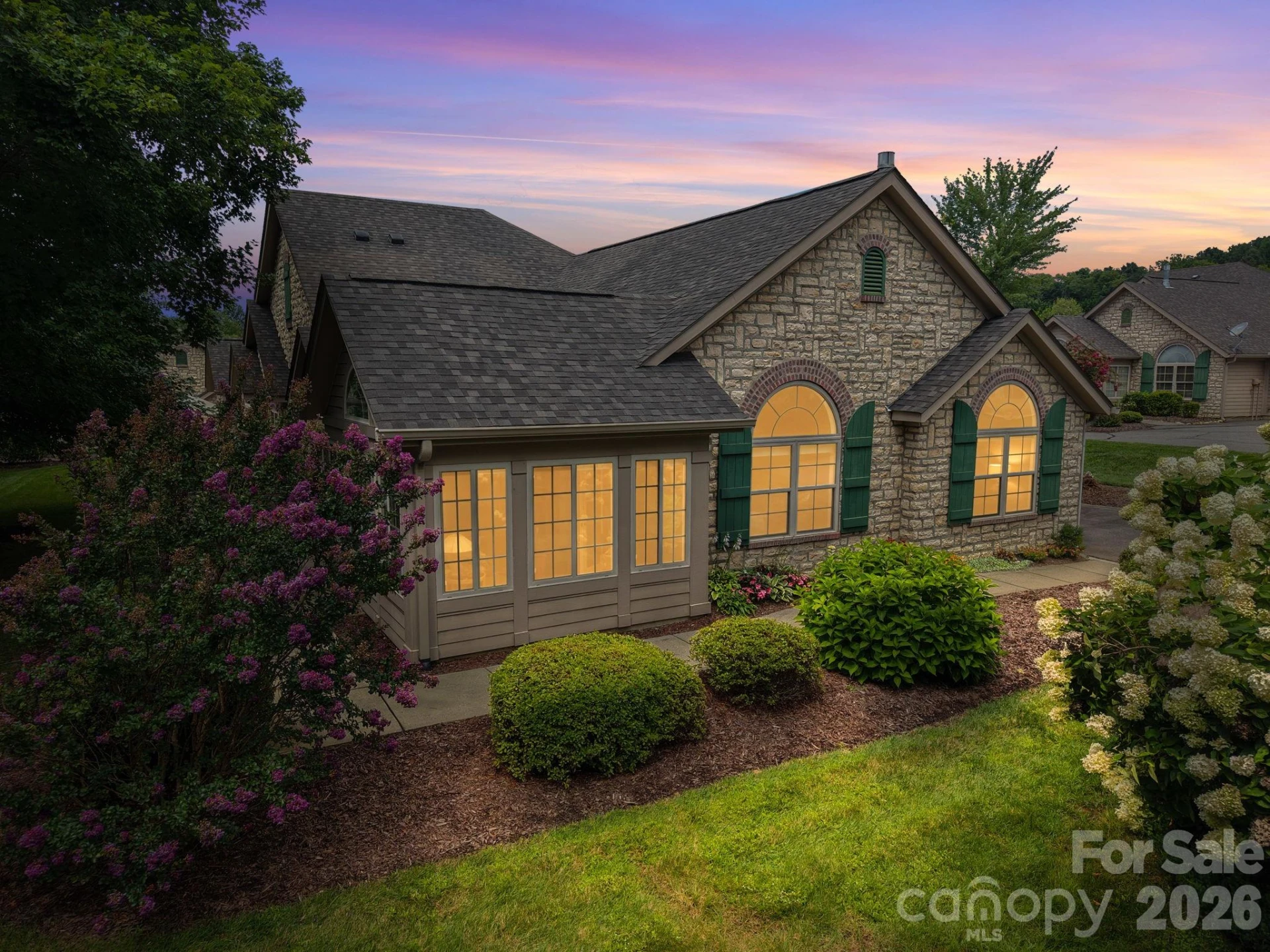 98 Mountain Meadow Circle - Photo 36