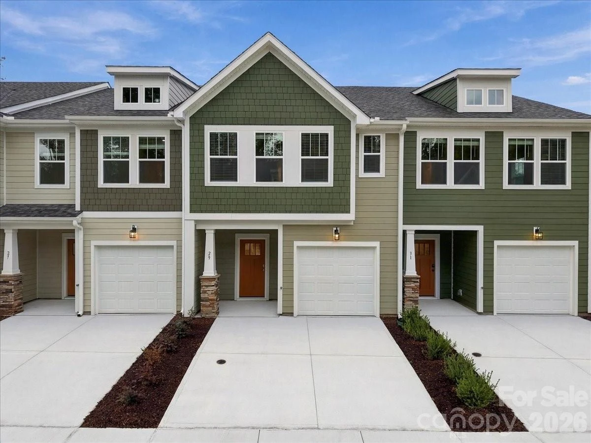 29 Oleetah Falls Way