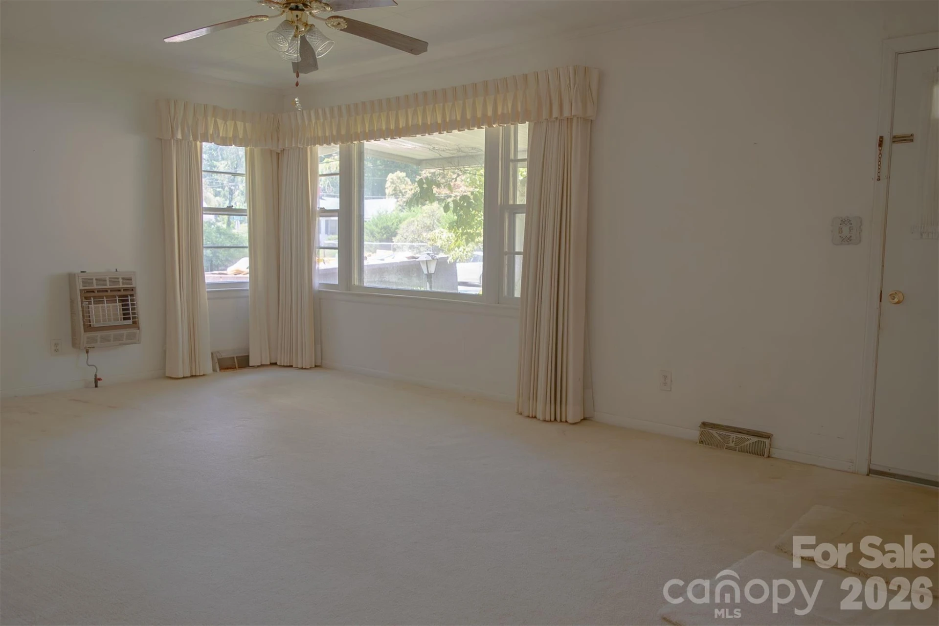 1006 3rd Avenue W - Photo 3