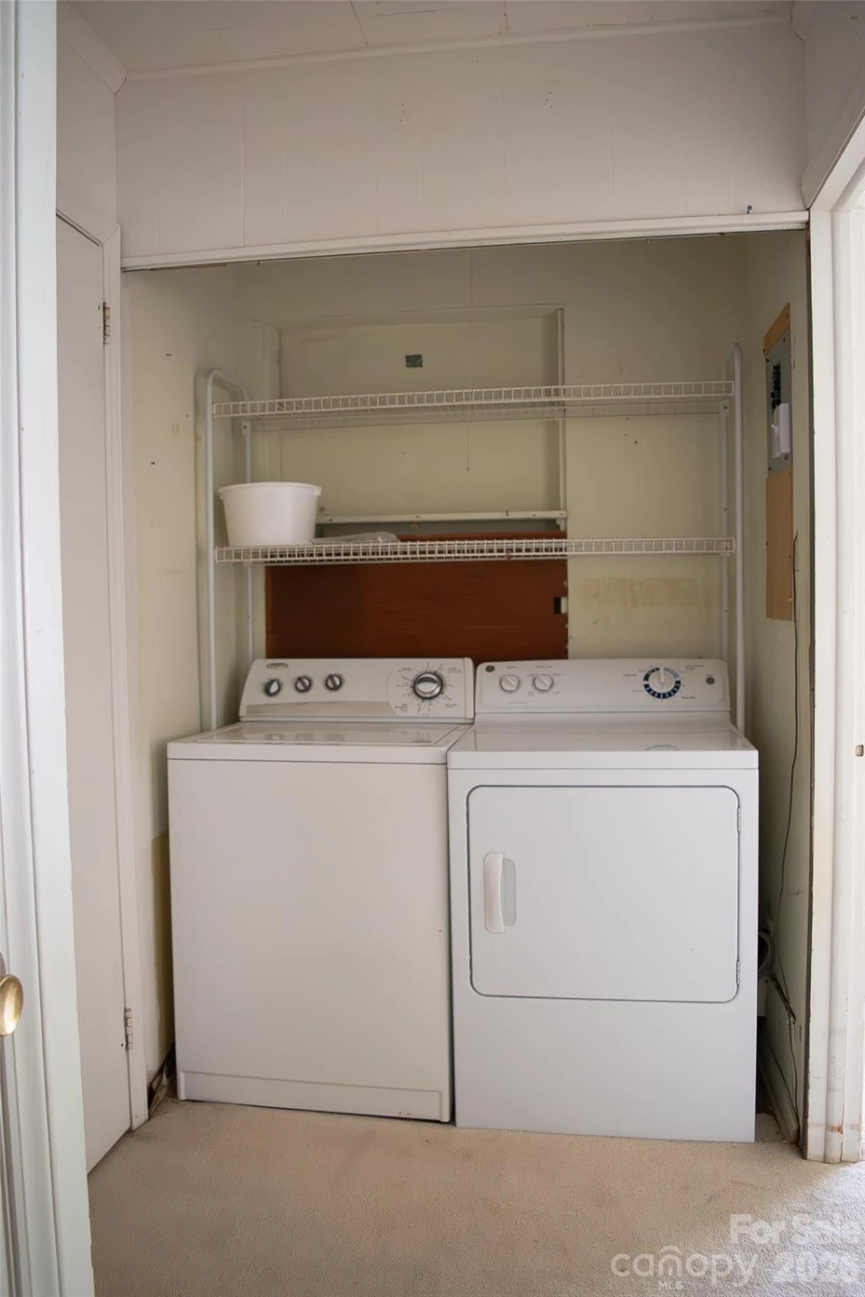 1006 3rd Avenue W - Photo 8