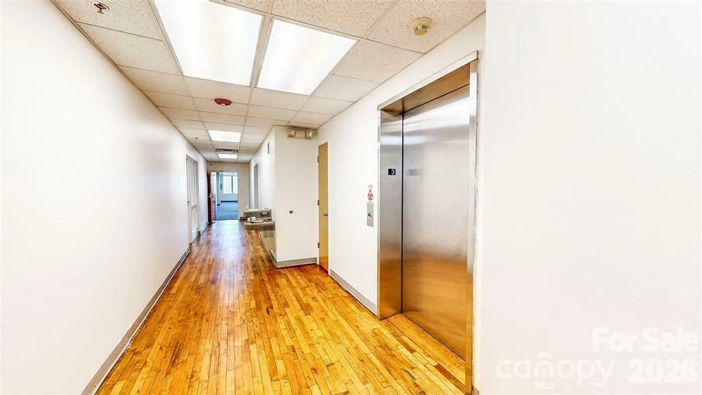 124 College Street - Photo 17