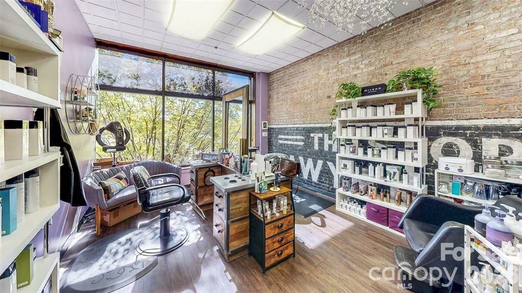 124 College Street - Photo 19