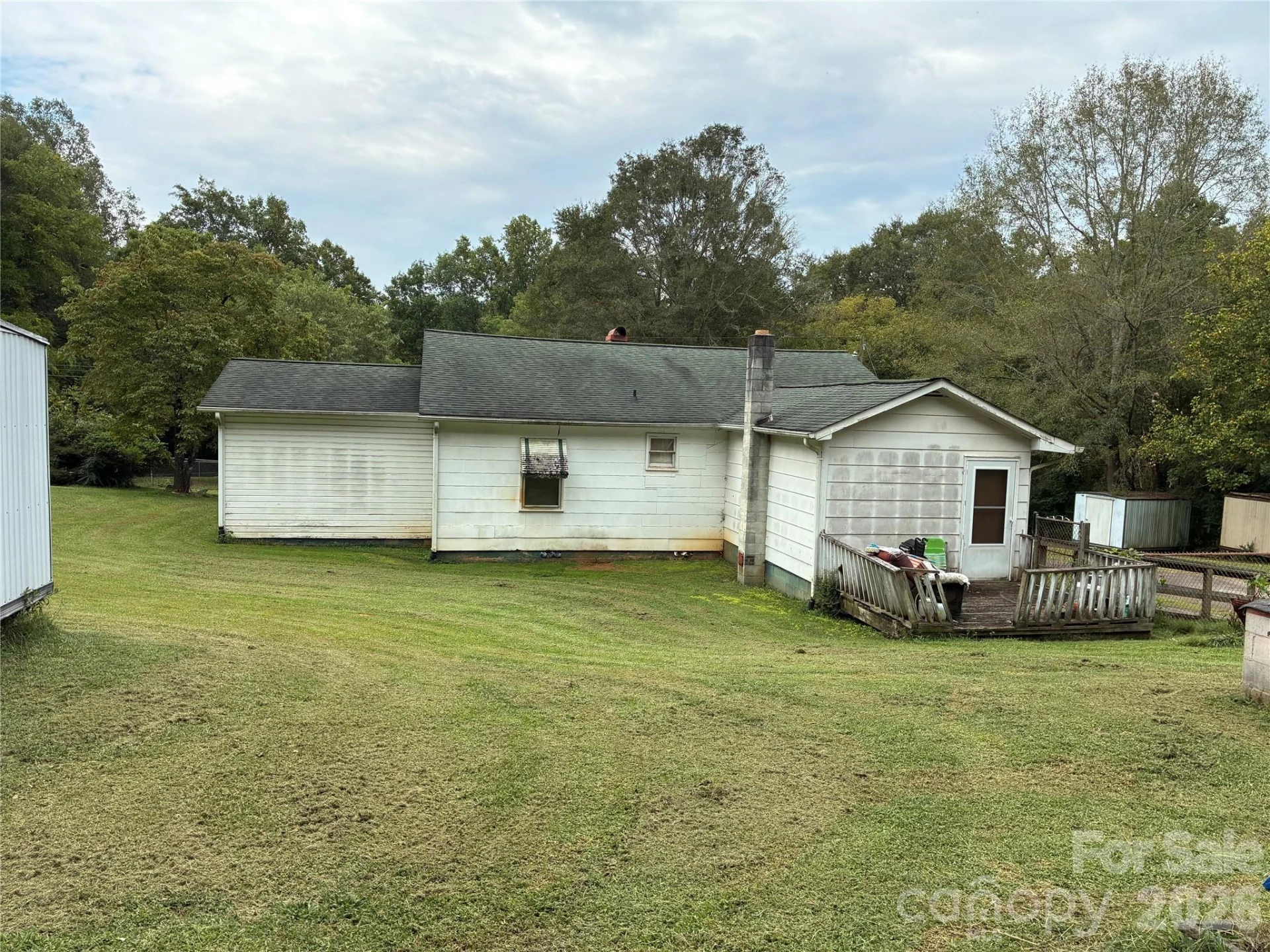 206 Railroad Street - Photo 2