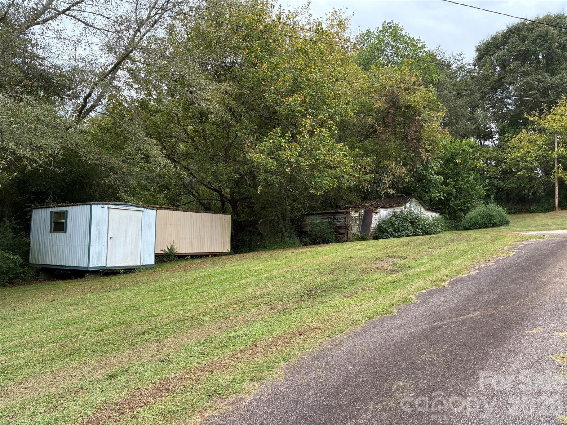 206 Railroad Street - Photo 4