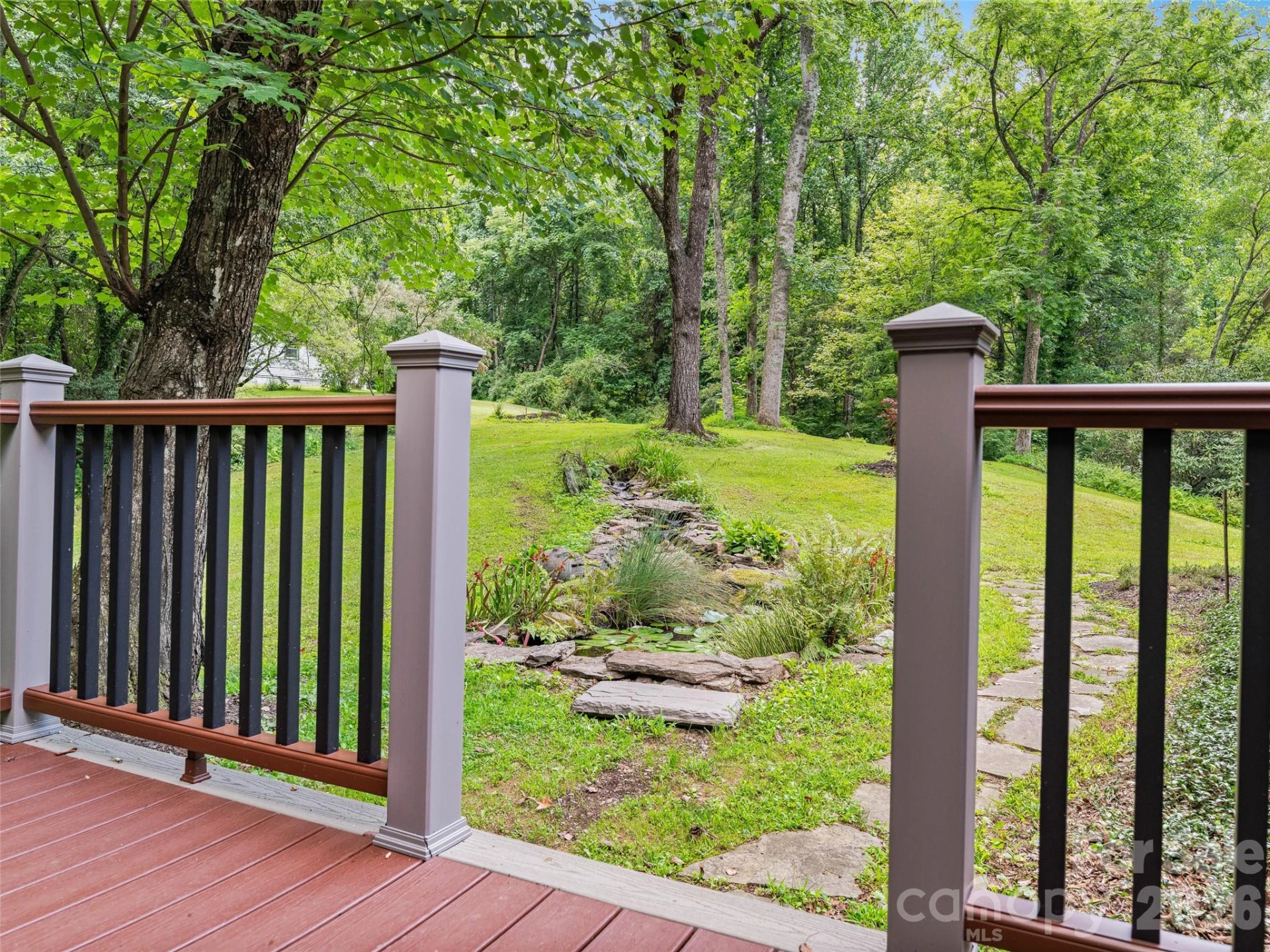 201 Valeria Lane - Photo 35