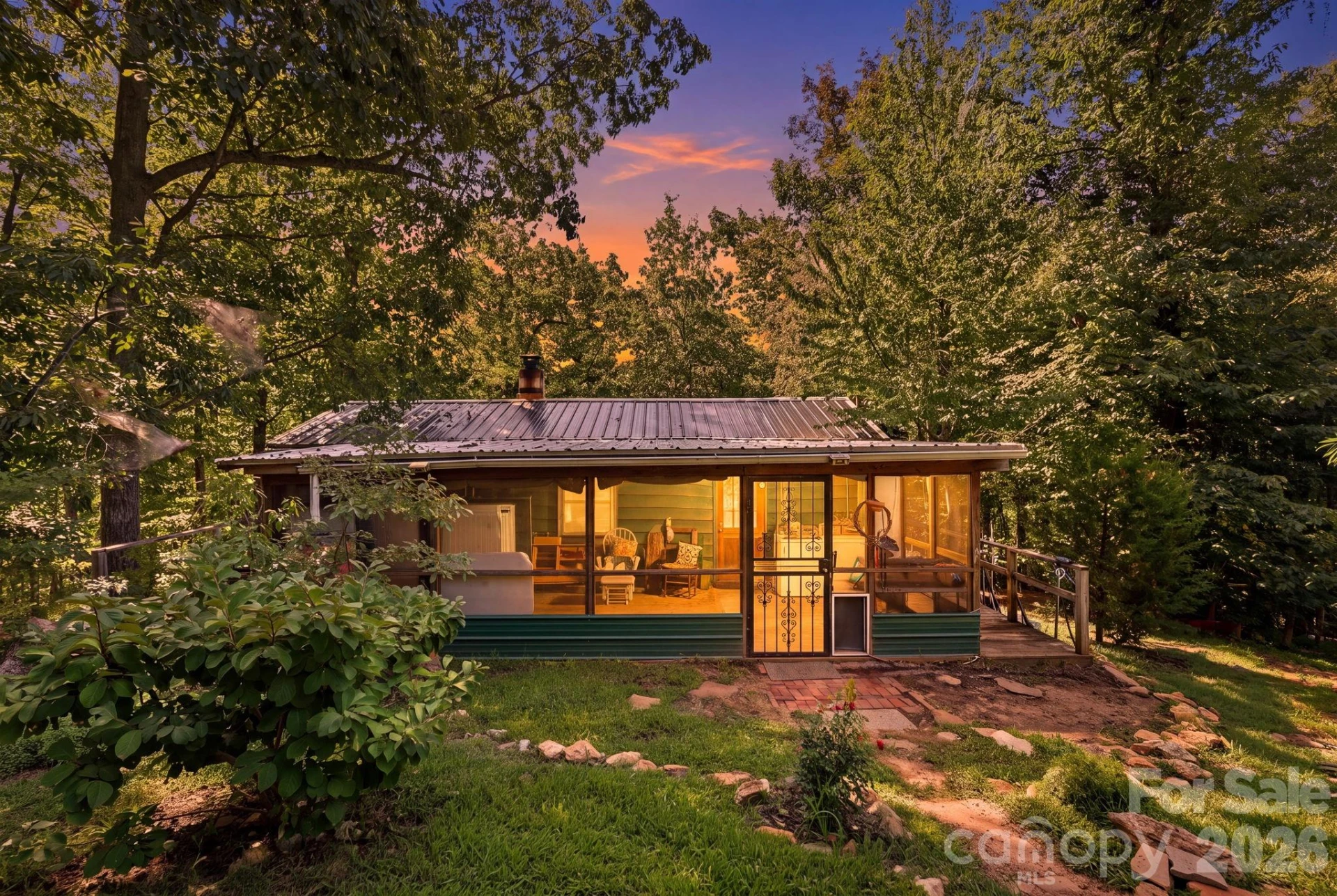 464 Mason Road - Photo 3