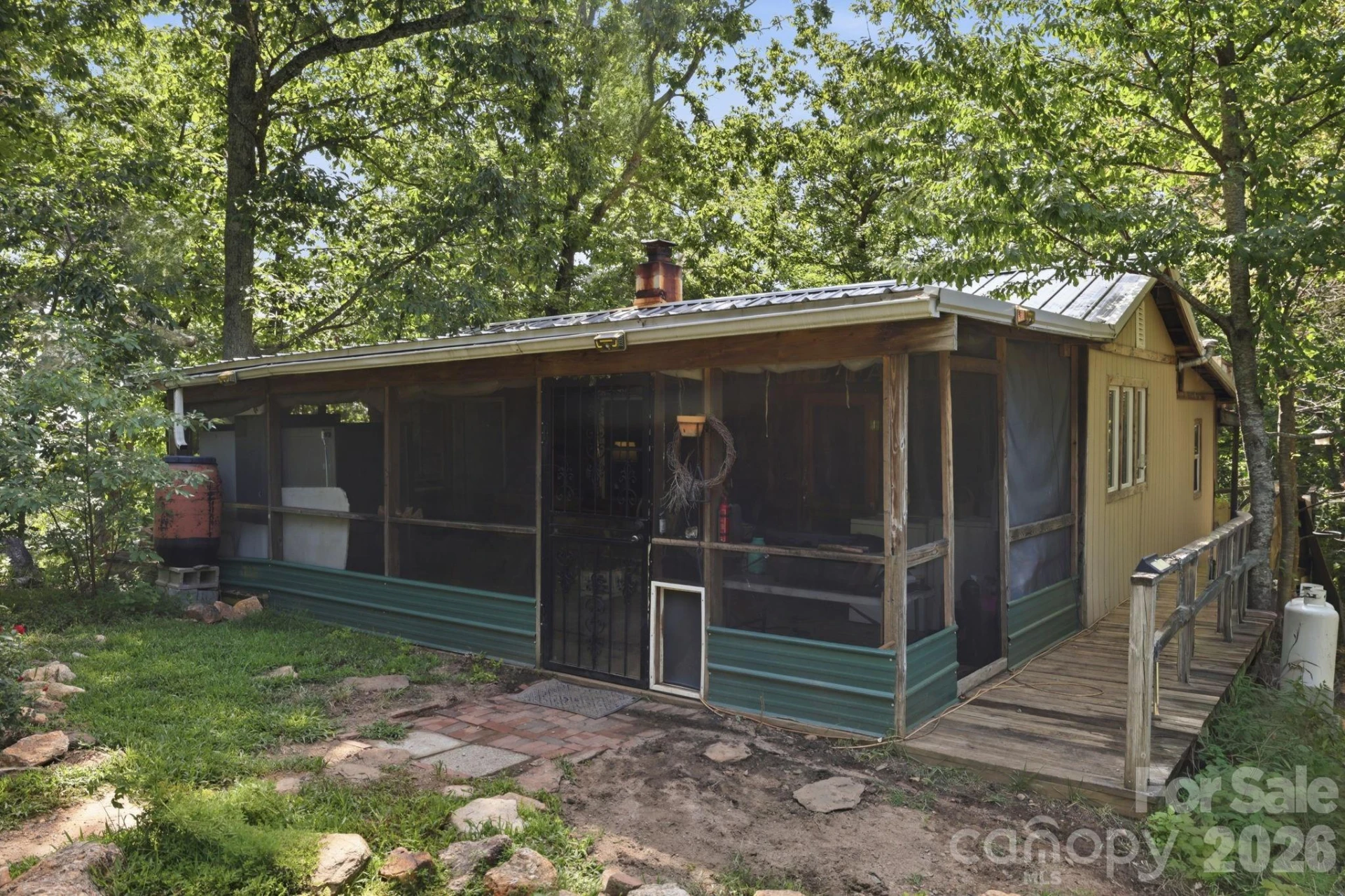 464 Mason Road - Photo 4