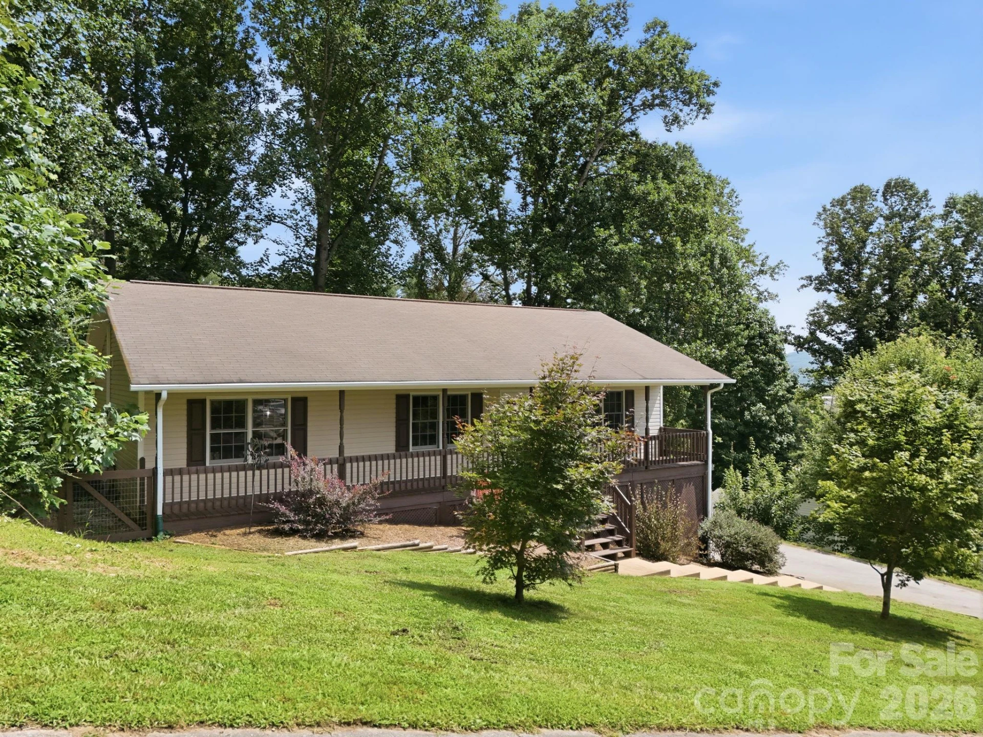 16 Westwood Drive - Photo 2