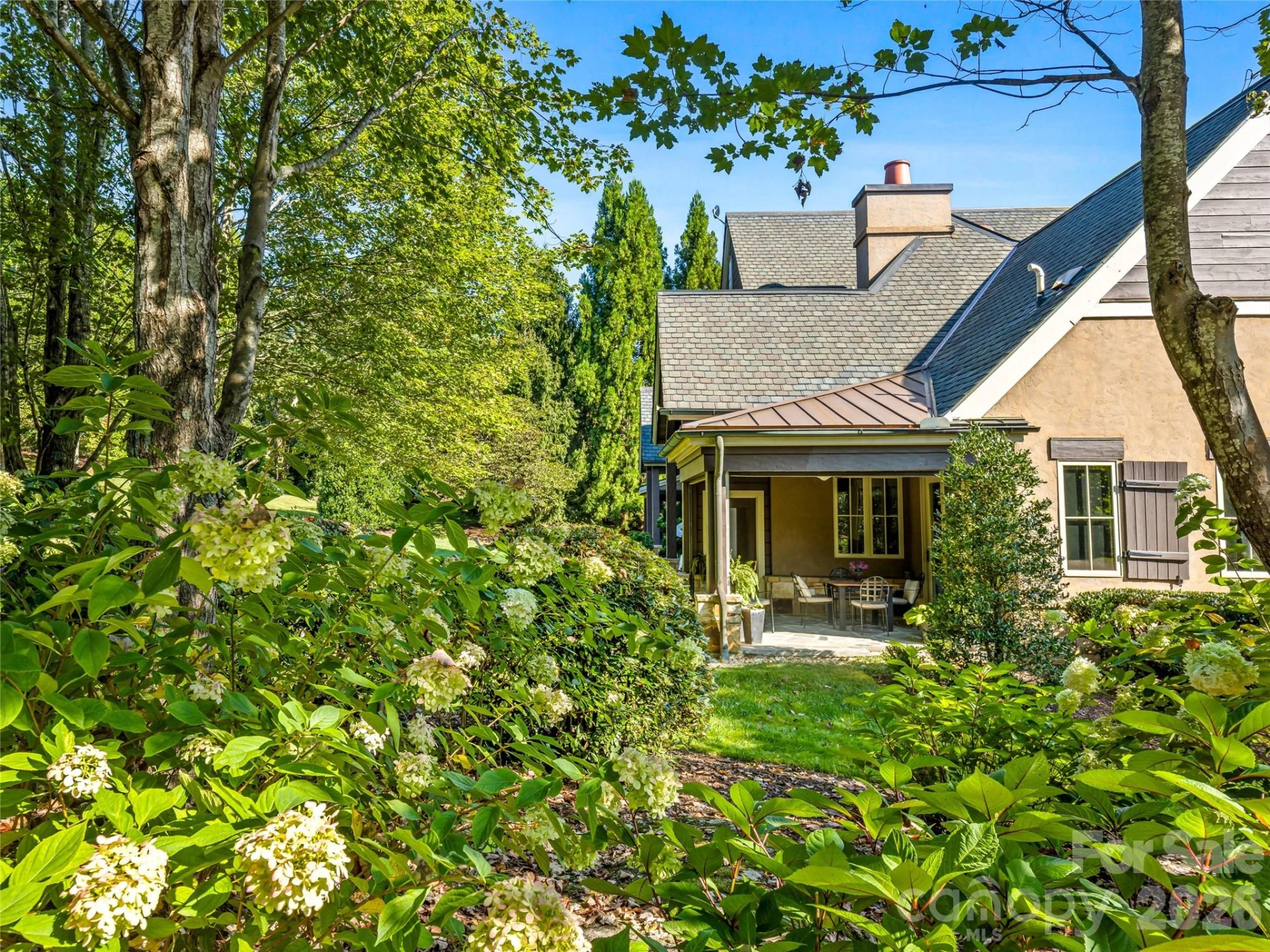 583 Walnut Valley Parkway - Photo 8