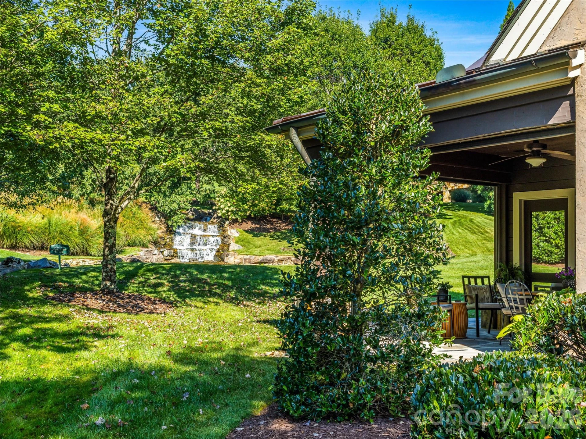 583 Walnut Valley Parkway - Photo 9