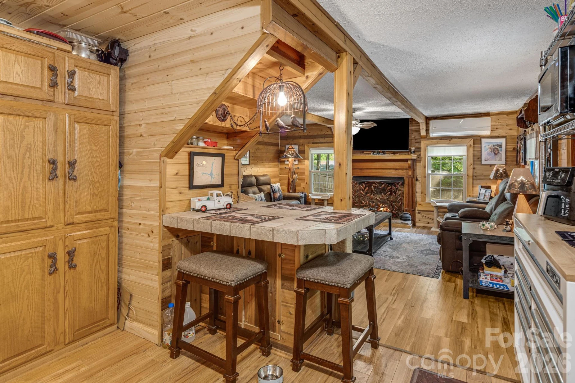 242 Whitney Boulevard - Photo 8