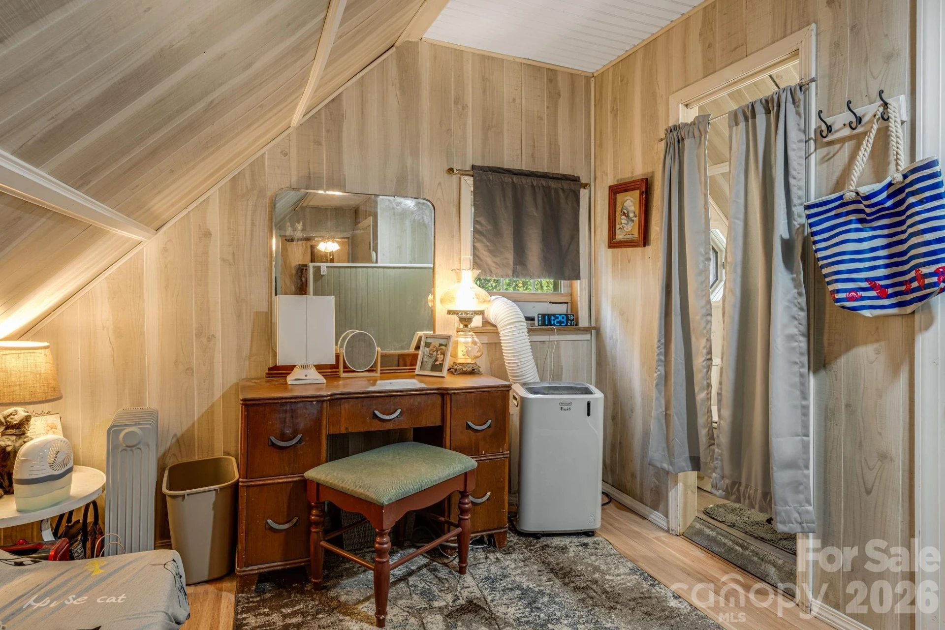 242 Whitney Boulevard - Photo 13