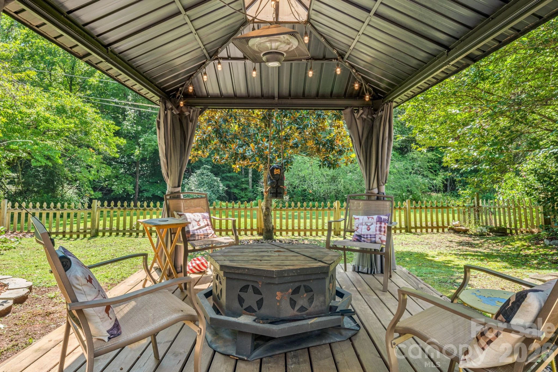 242 Whitney Boulevard - Photo 21