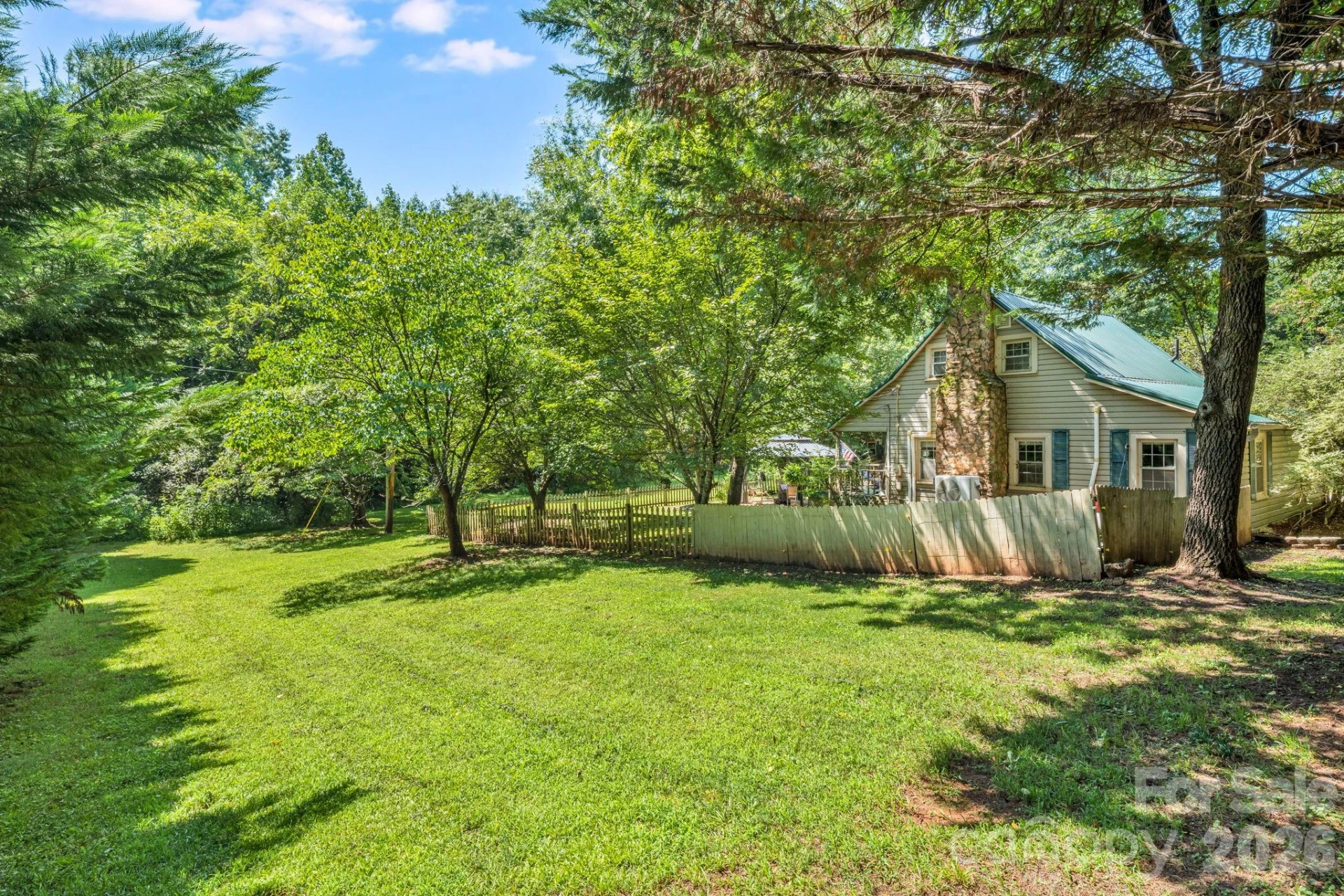 242 Whitney Boulevard - Photo 23
