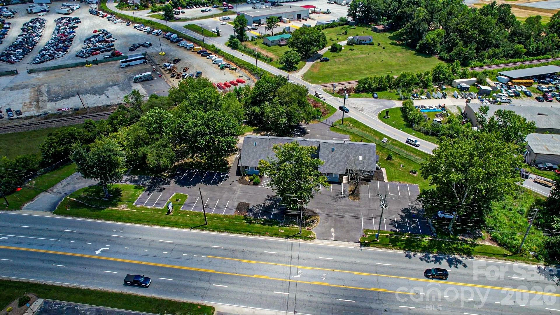 5030 Hendersonville Road - Photo 7