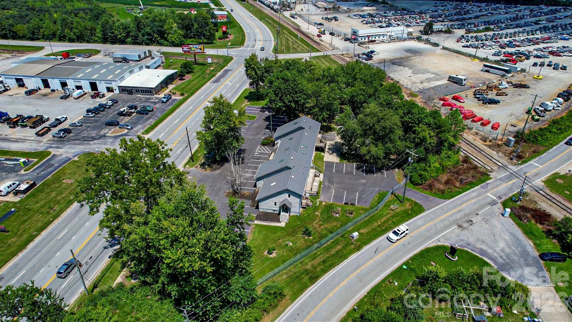 5030 Hendersonville Road - Photo 12