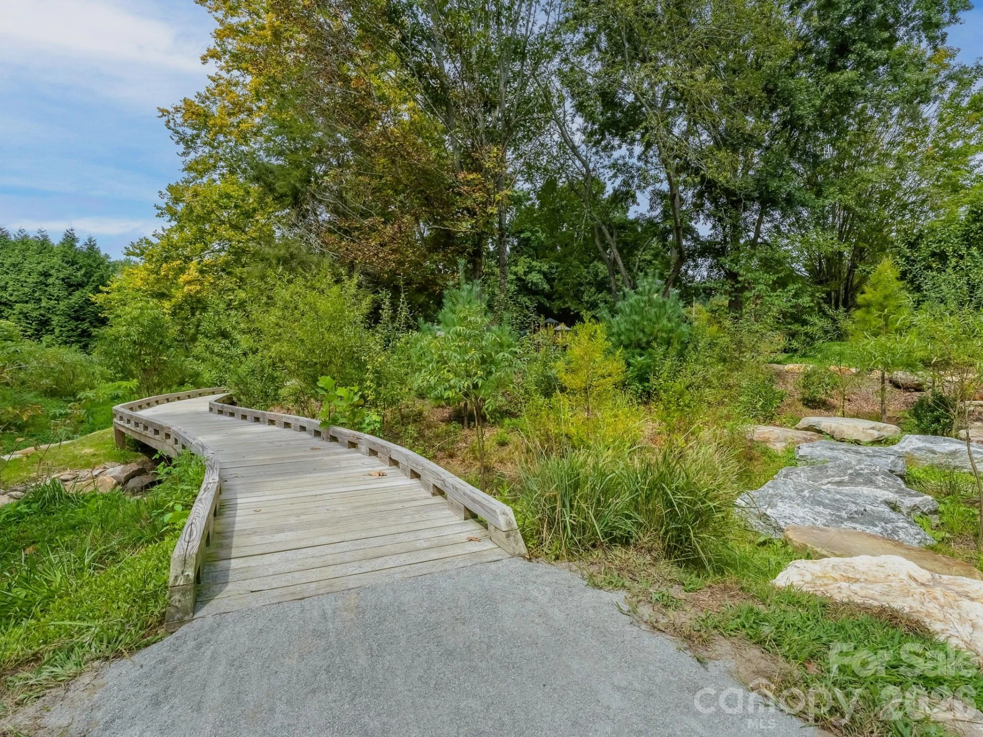 33 Lake Drive #G-1 - Photo 10
