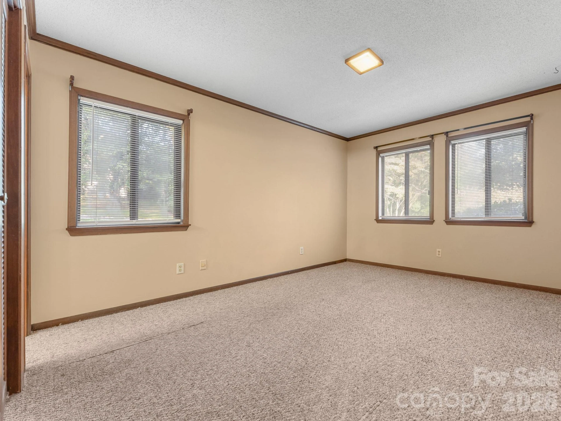 33 Lake Drive #G-1 - Photo 16