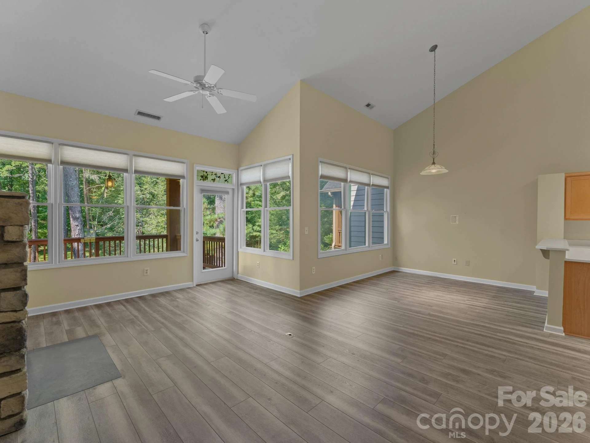 47 Ridgetop Circle #202 - Photo 10