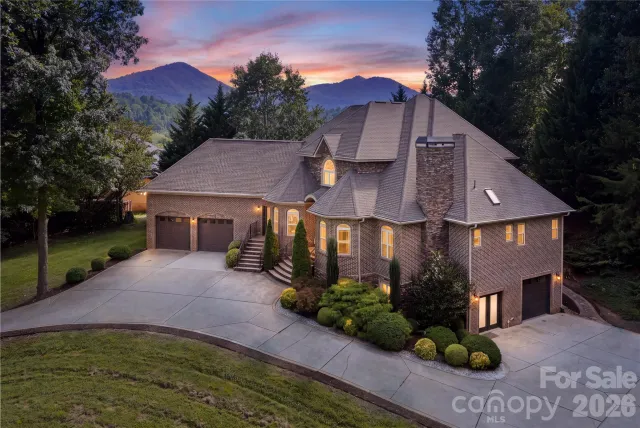 38 Cane Brook Drive, Leicester, NC, 28748