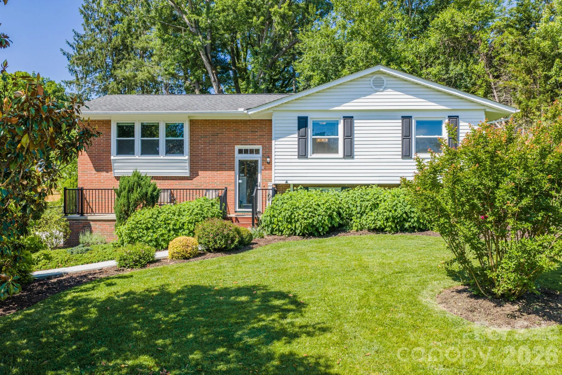 11 Summit Drive - Photo 5