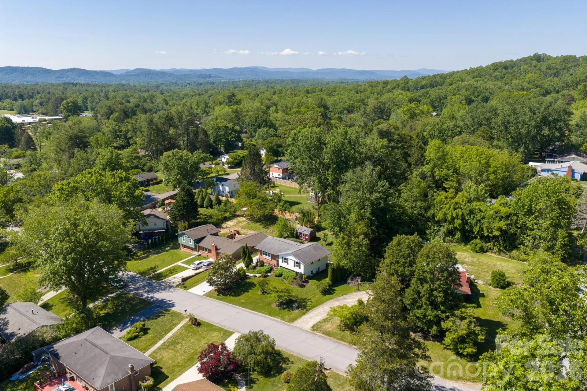 11 Summit Drive - Photo 12