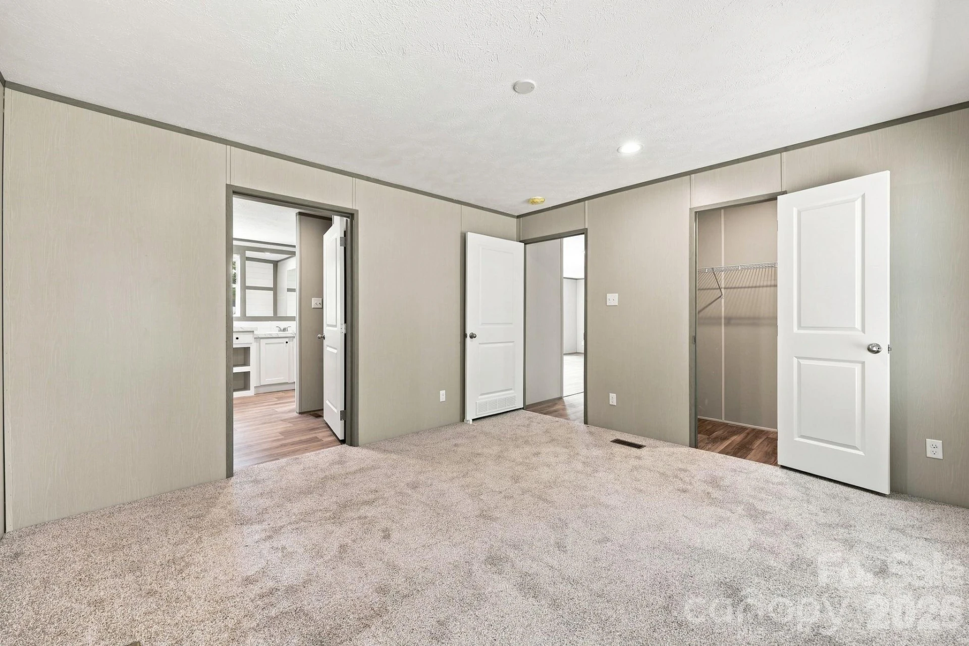 93 Foxcroft Lane - Photo 36