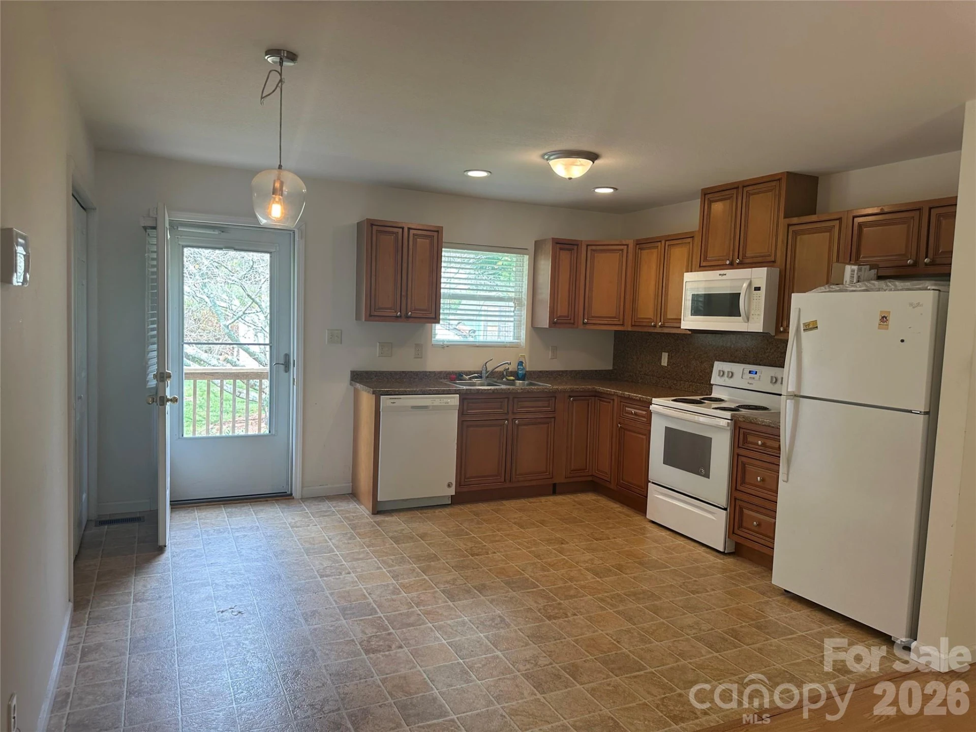 6 Kendrick Court - Photo 11
