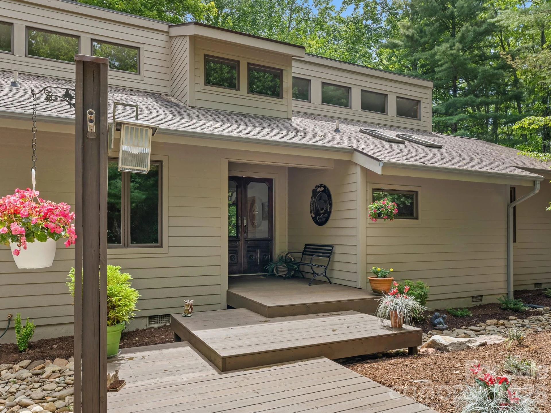 1370 Salola Lane - Photo 4