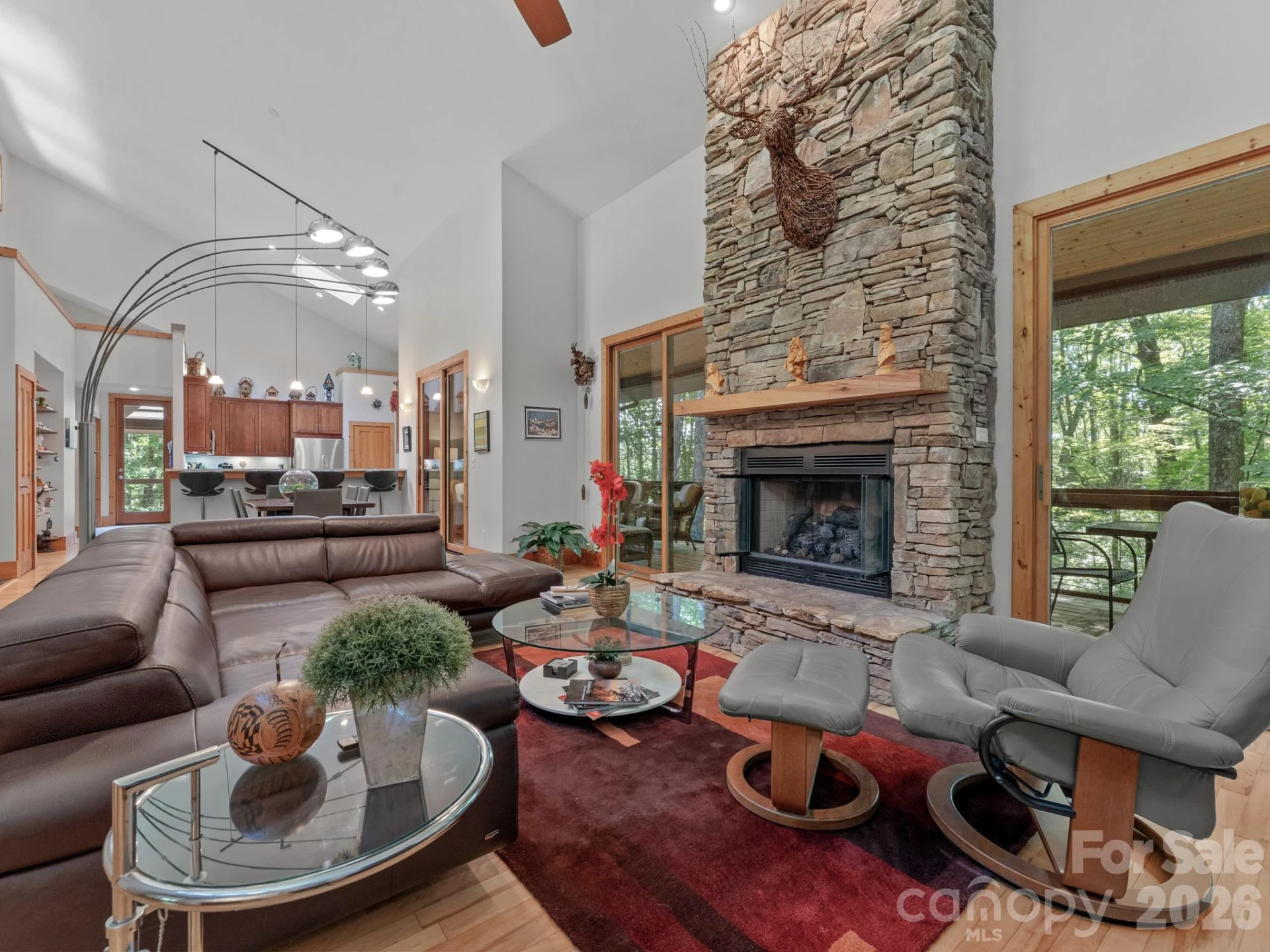 1370 Salola Lane