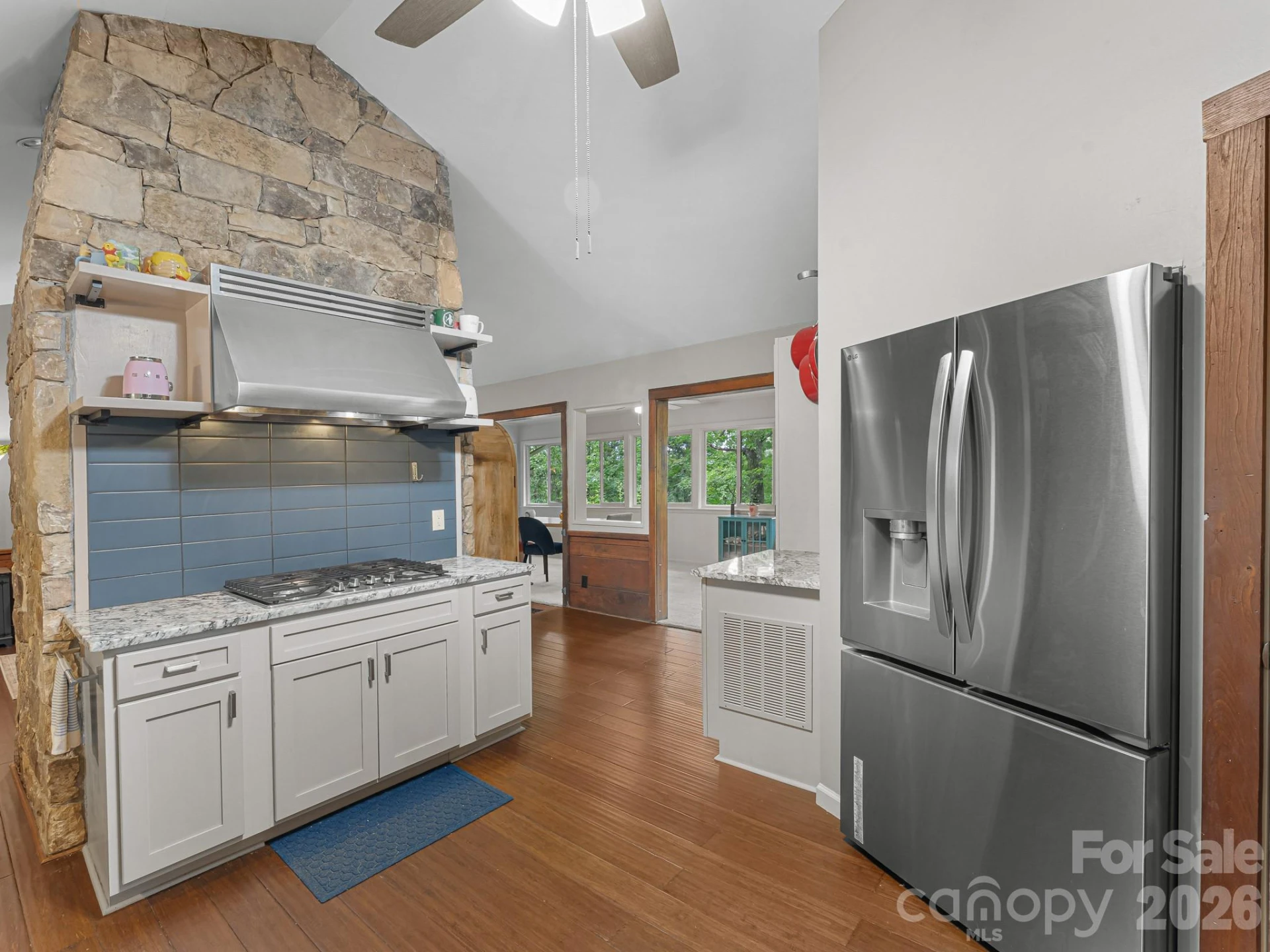 12 E Park Drive - Photo 16