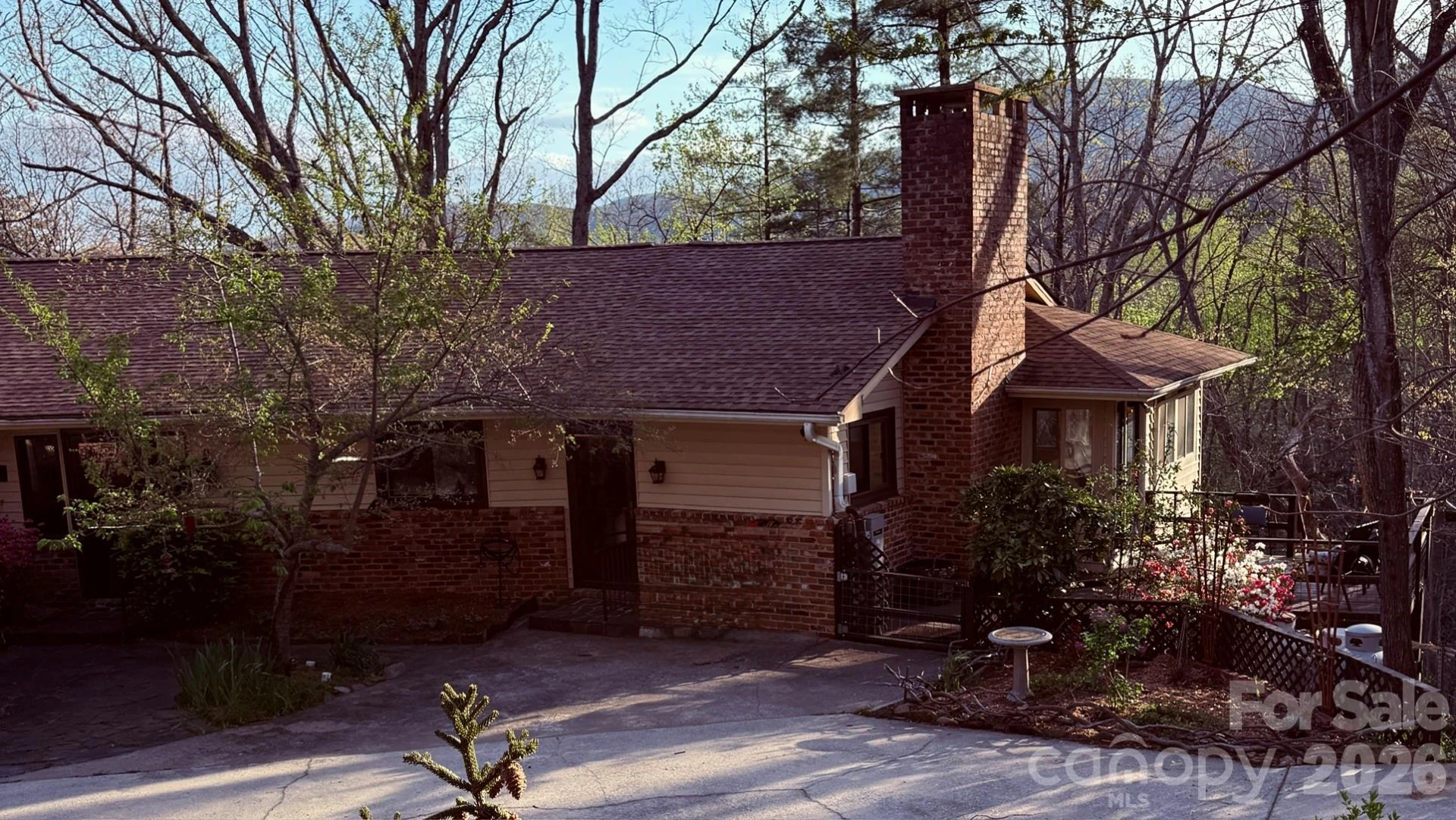 12 E Park Drive - Photo 3