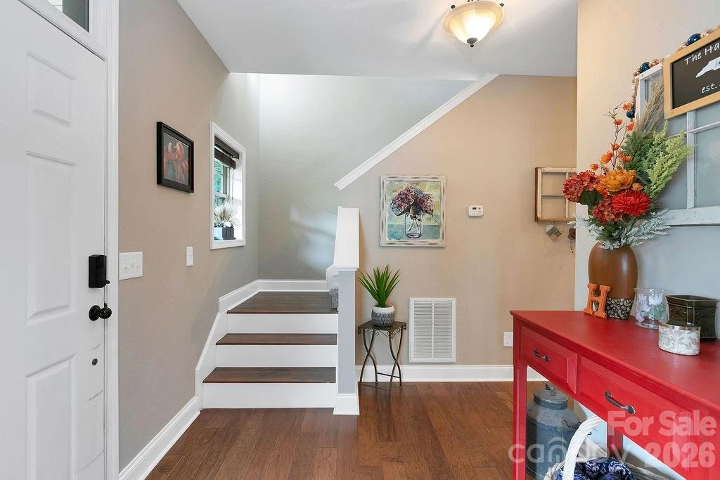 62 Pine Hill Drive - Photo 5