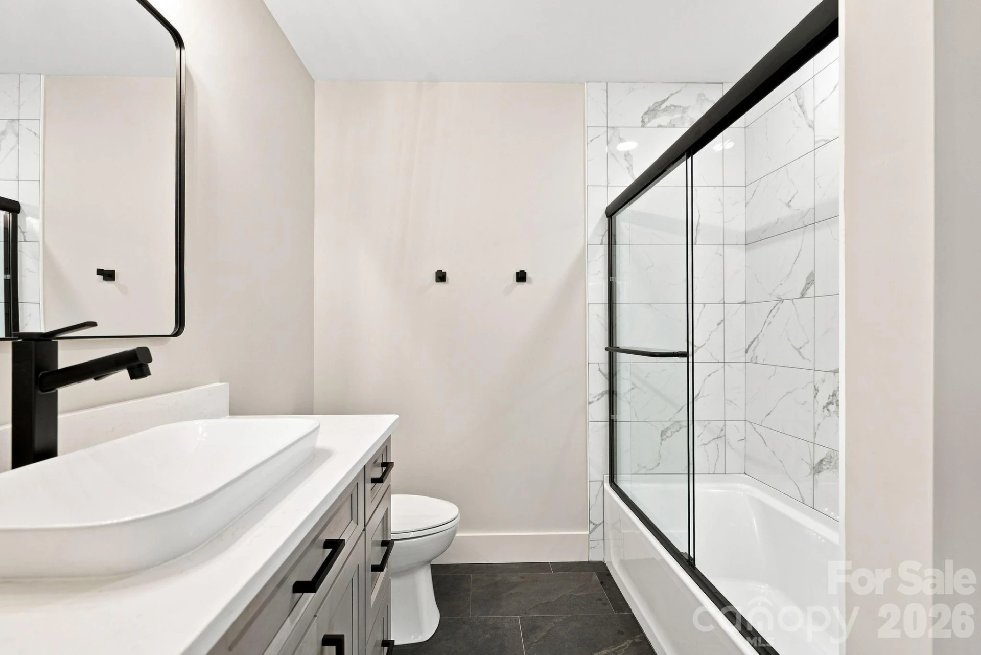 128 Chepstow Place - Photo 19