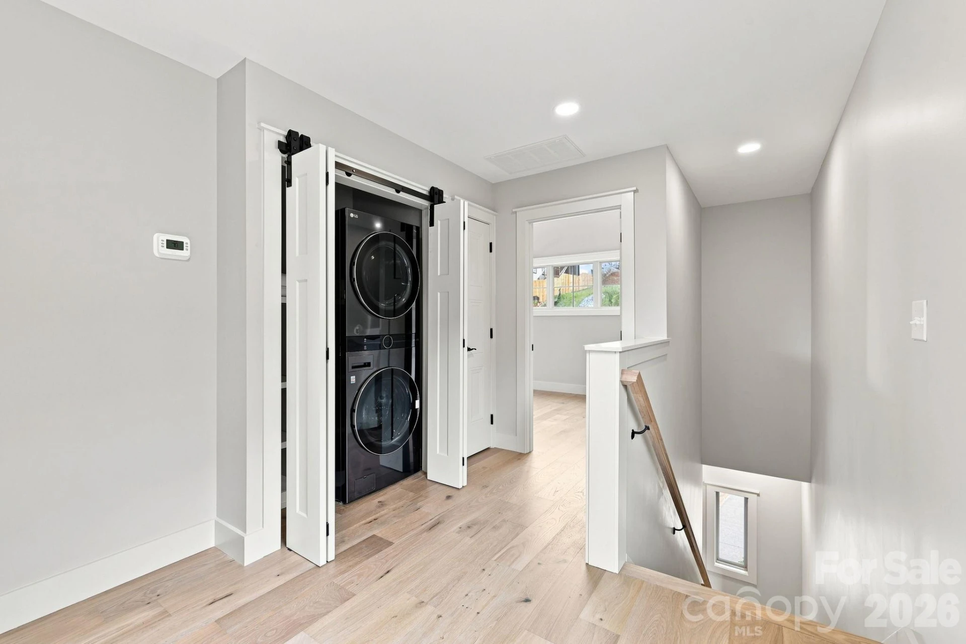 128 Chepstow Place - Photo 21
