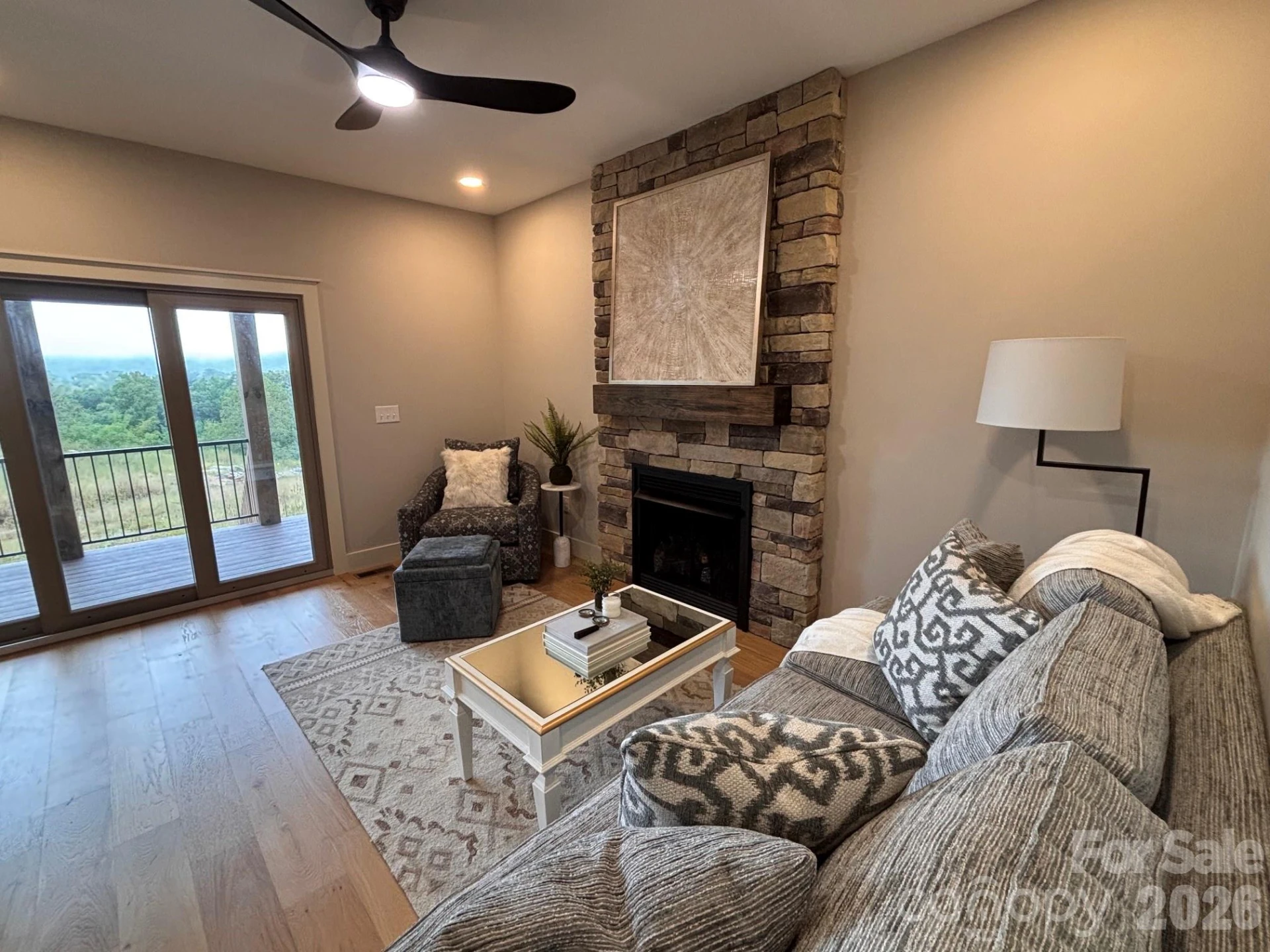 128 Chepstow Place - Photo 5