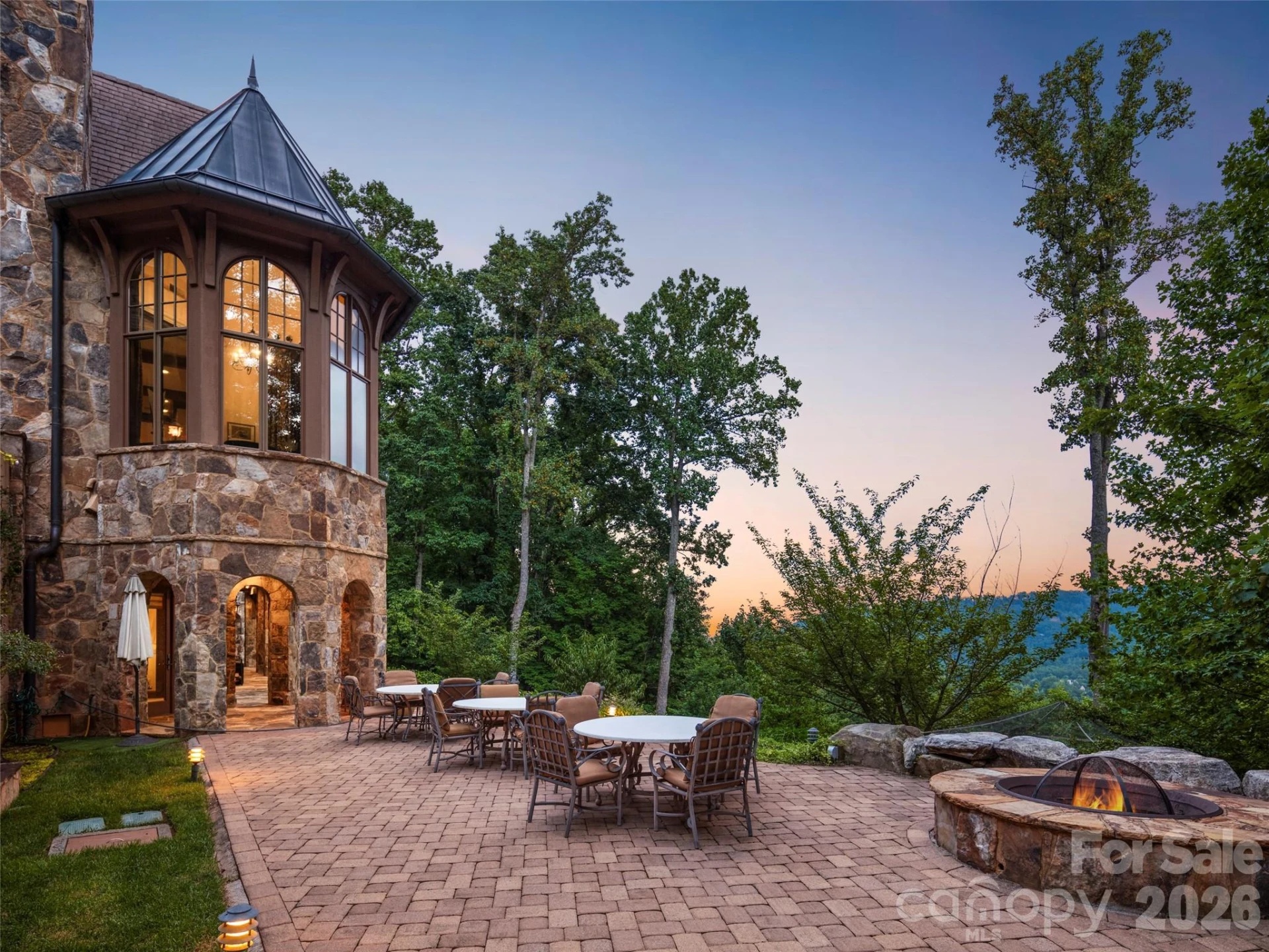 994 Clovertop Lane - Photo 44