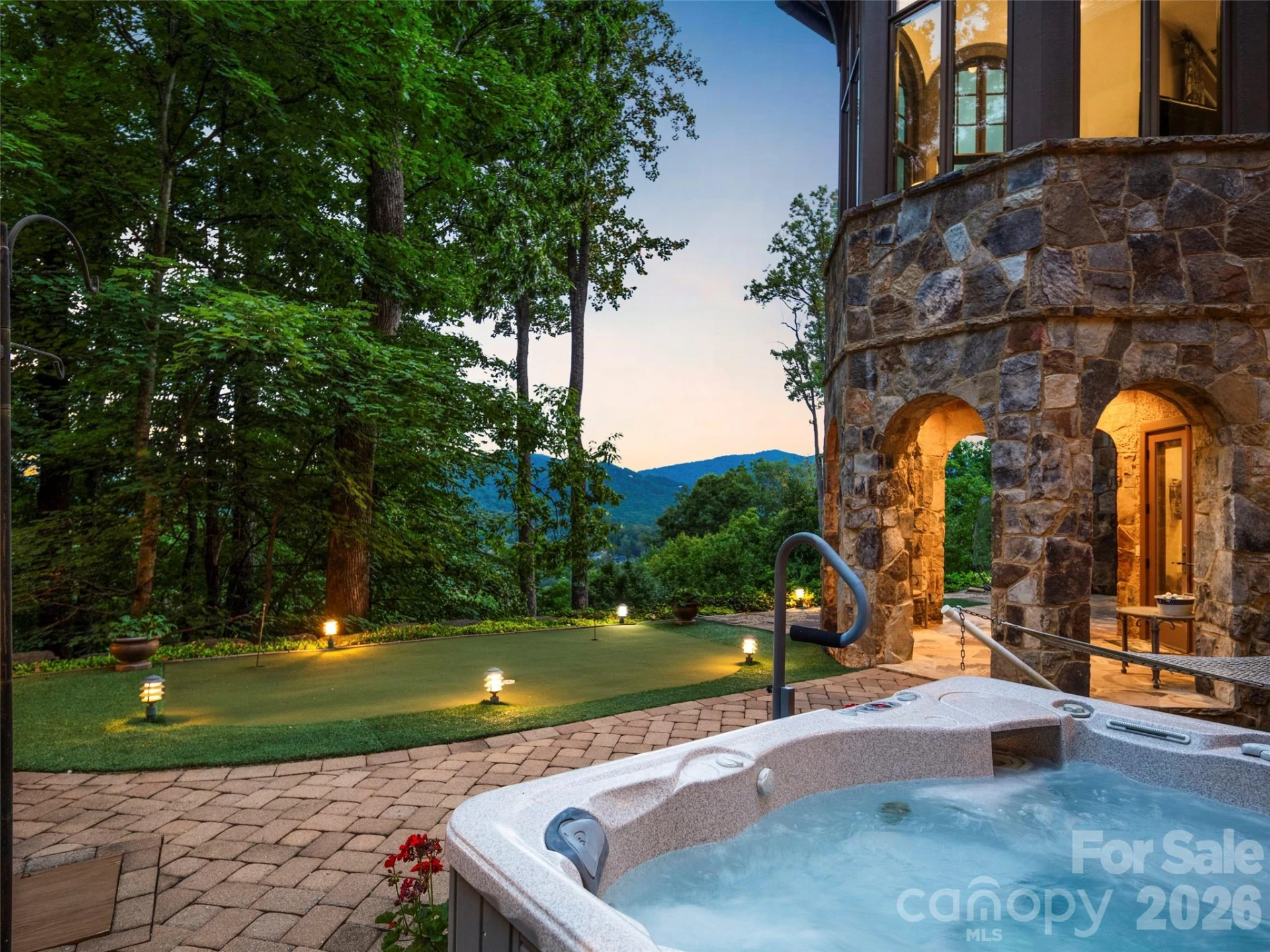994 Clovertop Lane - Photo 48
