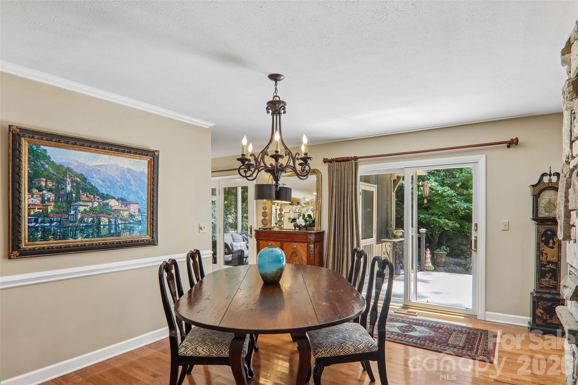 133 Larchmont Drive - Photo 9