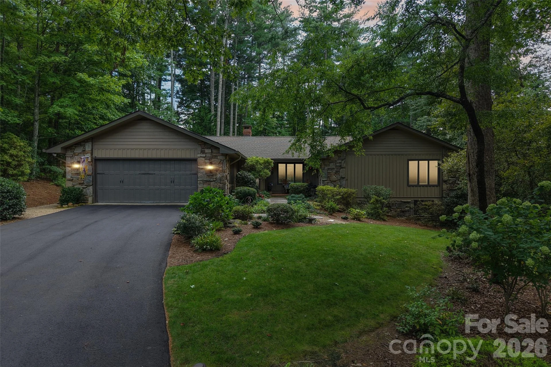 133 Larchmont Drive - Photo 36