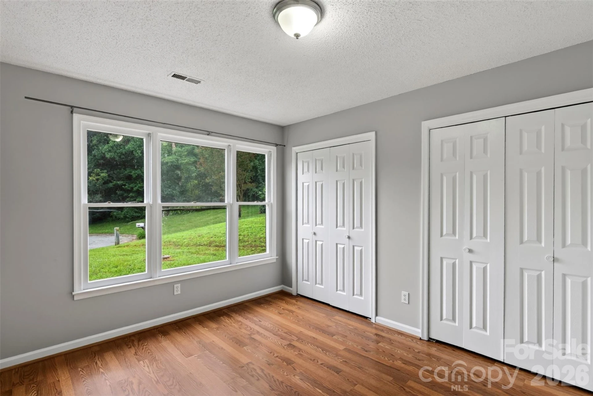 35 Marlwood Court #136 - Photo 10