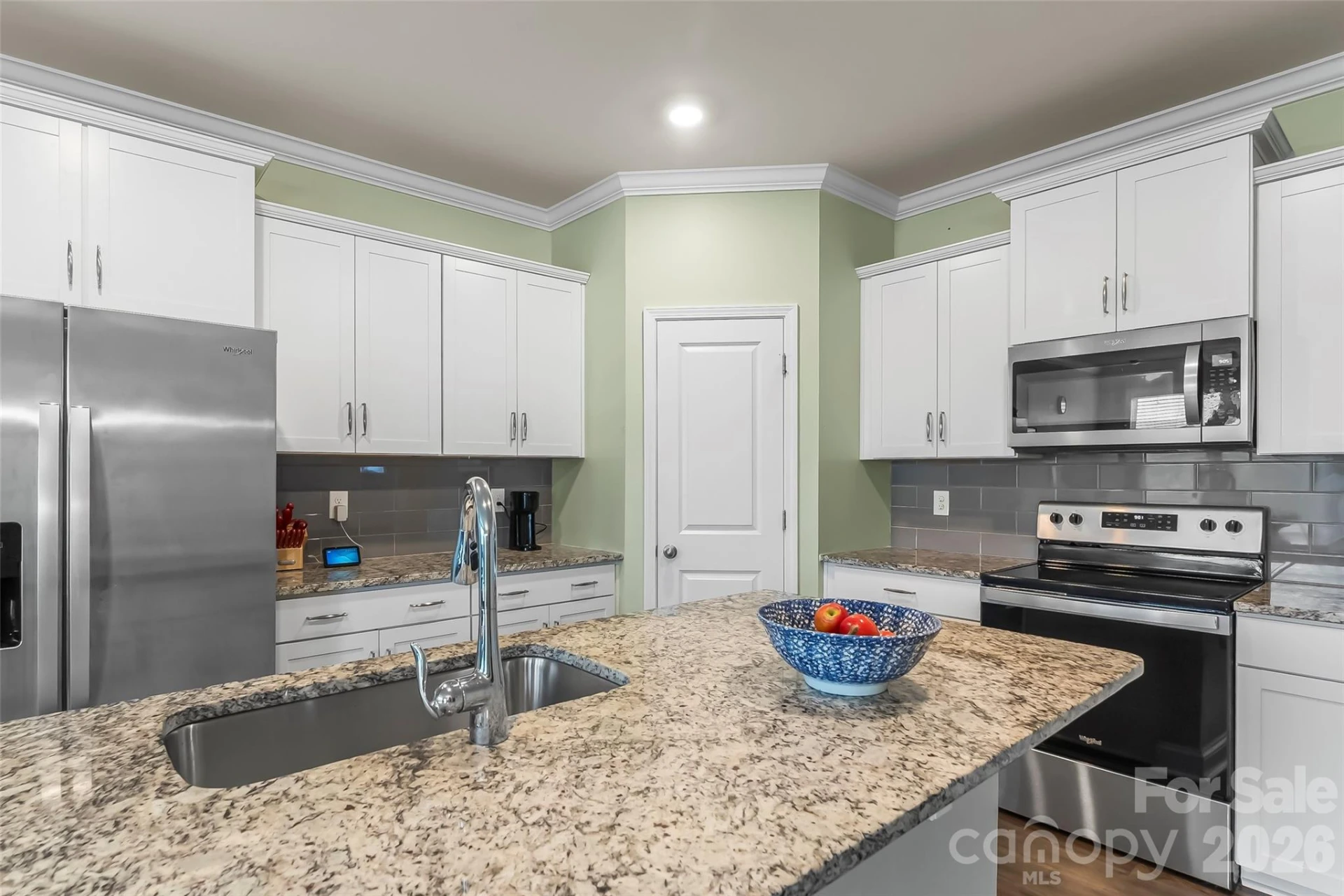 138 Creekview Road - Photo 4