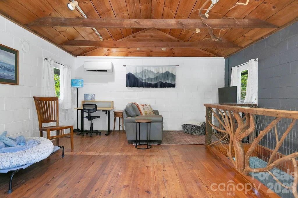 354 King Road - Photo 30