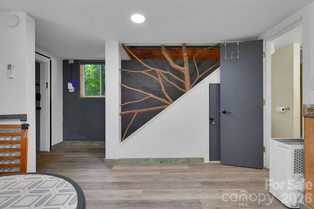 354 King Road - Photo 34