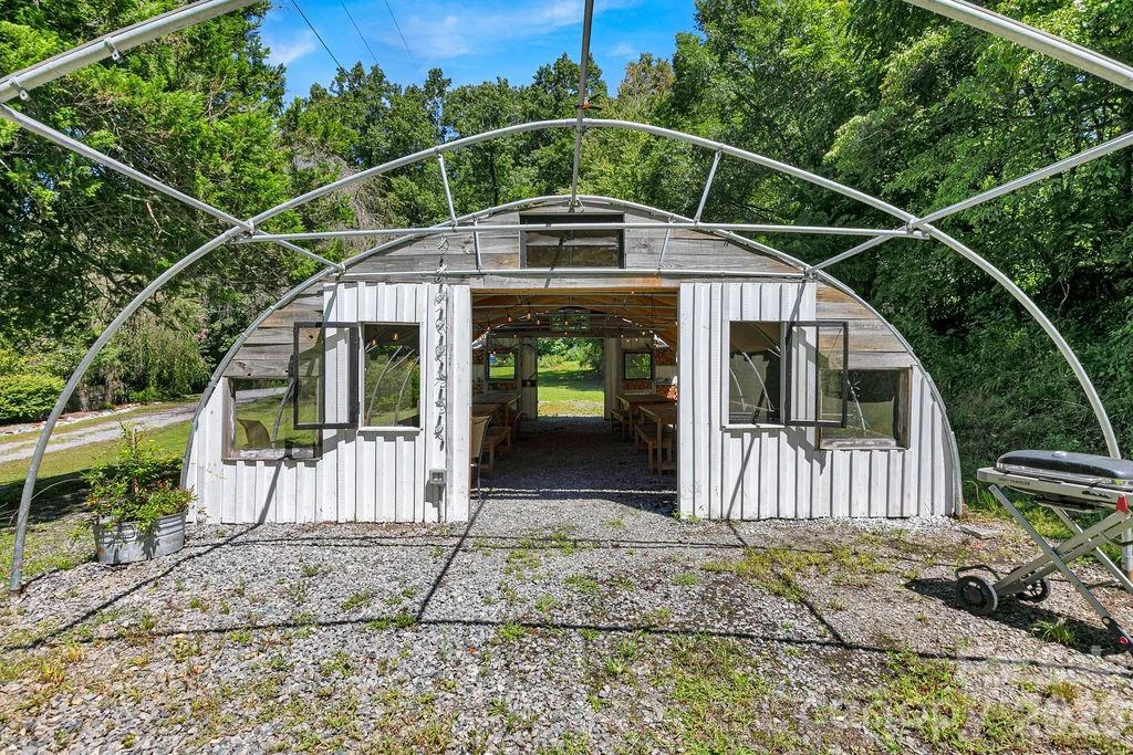 354 King Road - Photo 38