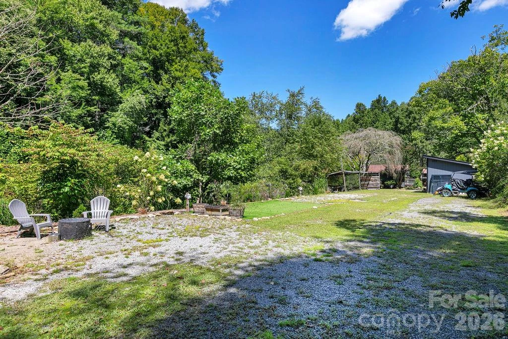 354 King Road - Photo 40